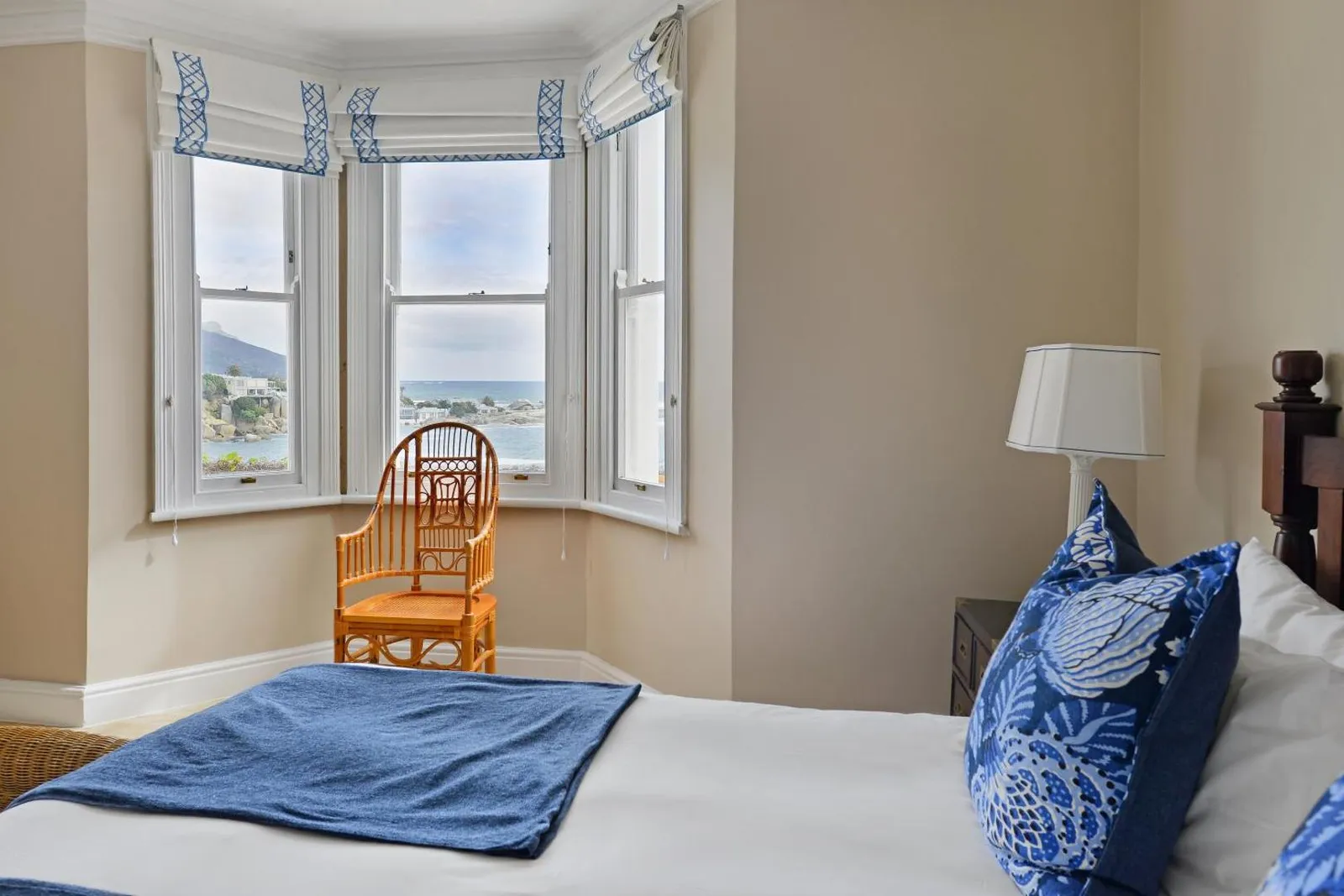 Bedroom with a bay window facing the sea